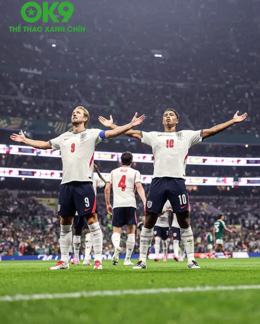 Hai cái tên được ông nhắc đến là Harry Kane của Bayern Munich và Jude Bellingham của Real Madrid